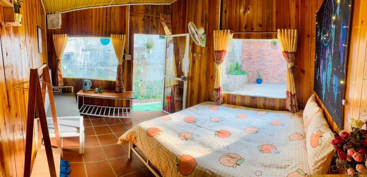 Moc Gia Vien Homestay - Dalat Exteriör bild