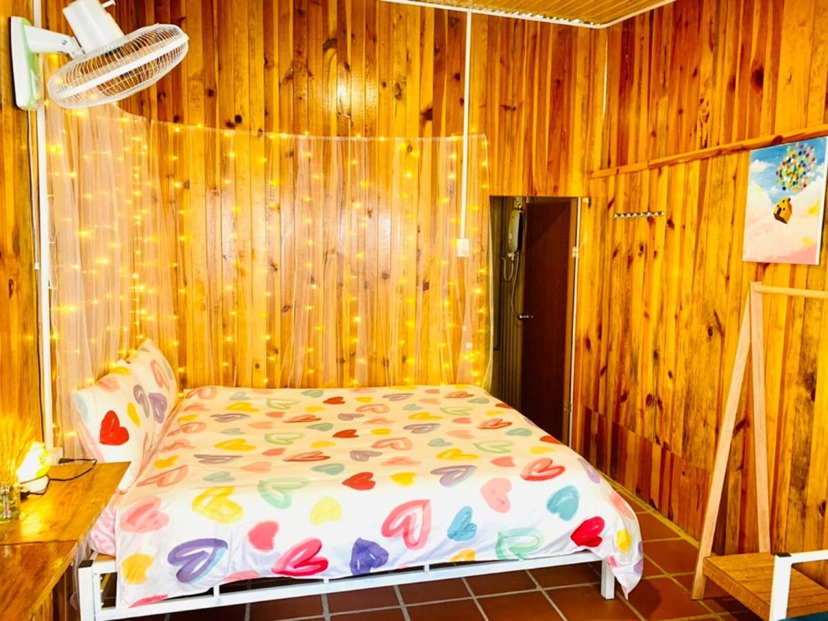 Moc Gia Vien Homestay - Dalat Exteriör bild