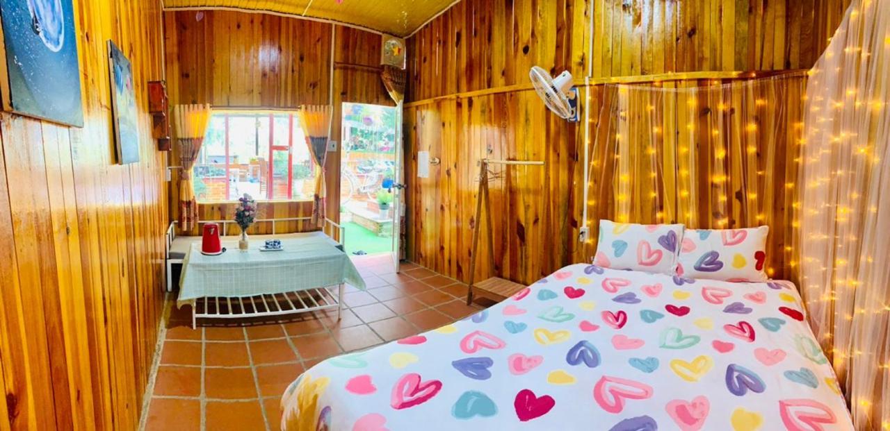 Moc Gia Vien Homestay - Dalat Exteriör bild