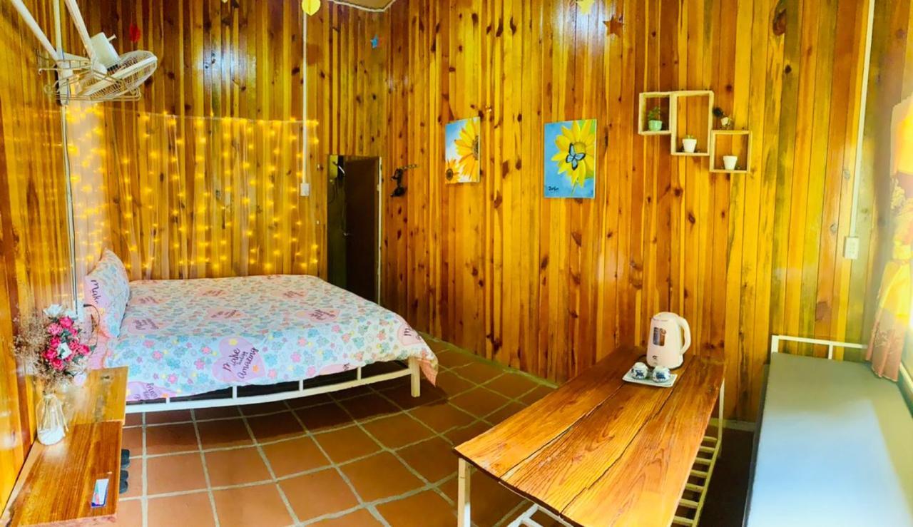 Moc Gia Vien Homestay - Dalat Exteriör bild